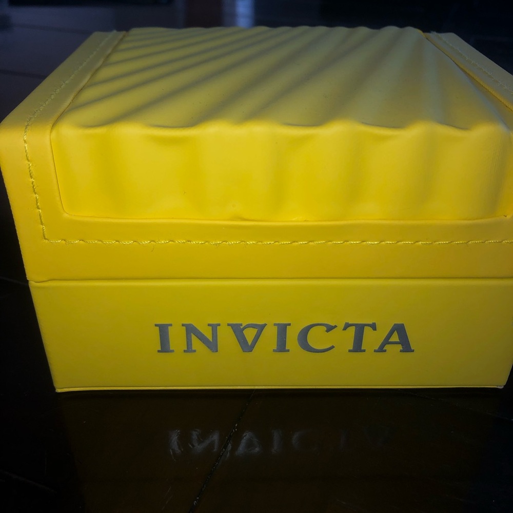 Invicta watch - Picture 2 of 3
